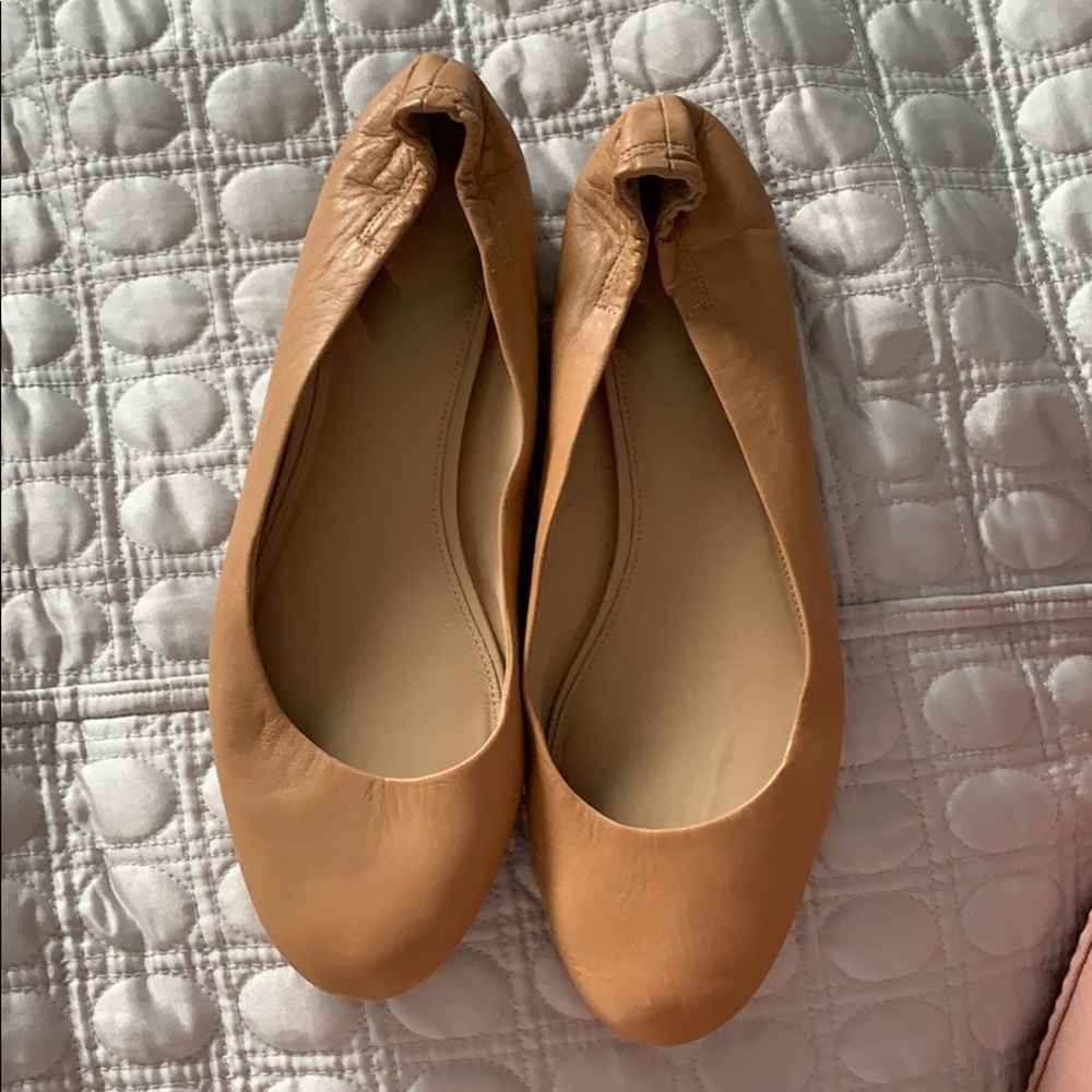 Hardly worn tan leather flats by via spiga
